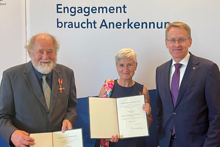 Mehr über den Artikel erfahren Bundesverdienstkreuz für Wiebke Hargens